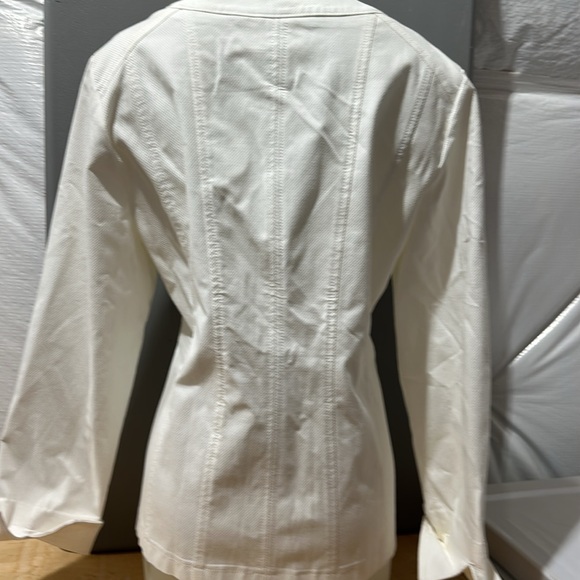 CHICOS white jacket - Picture 3 of 8